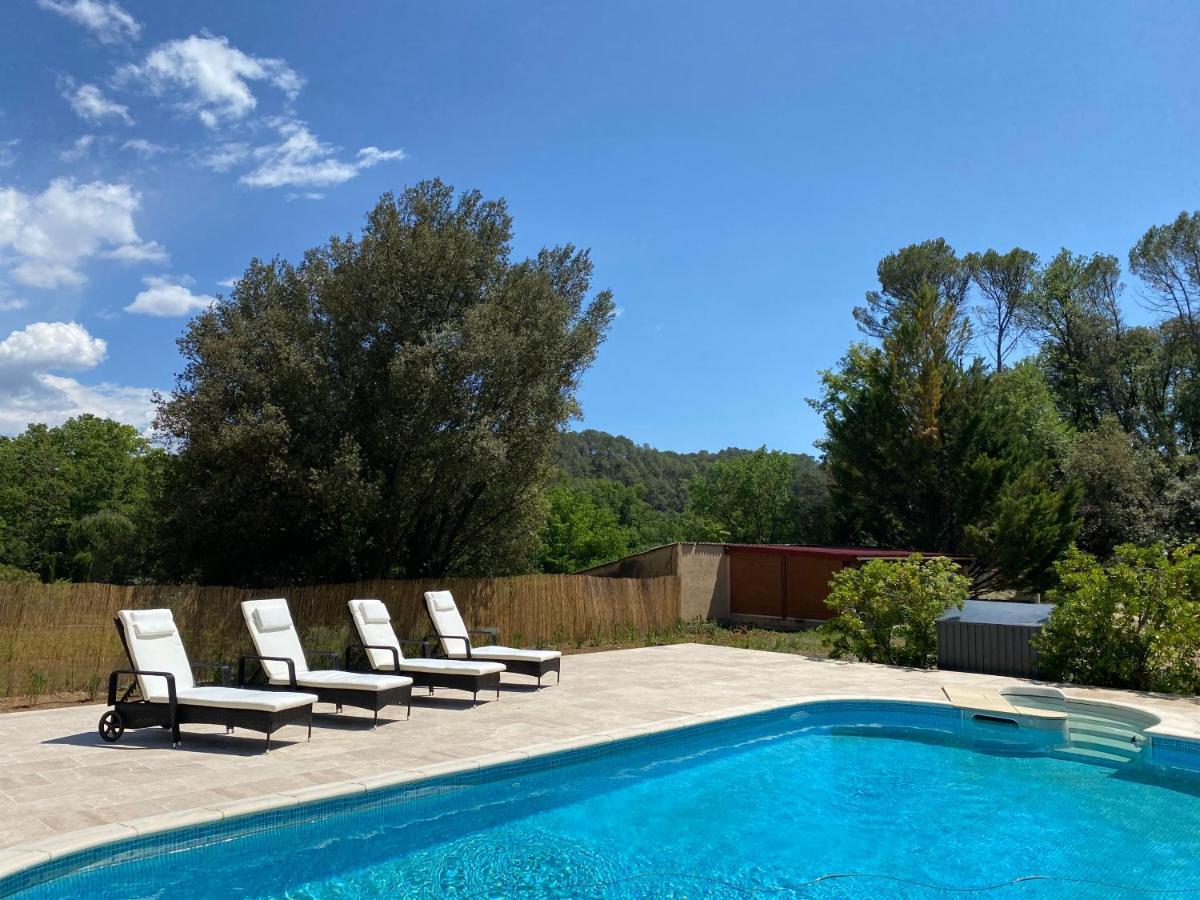 L'Eveil En Provence Bed & Breakfast Entrecasteaux Екстериор снимка