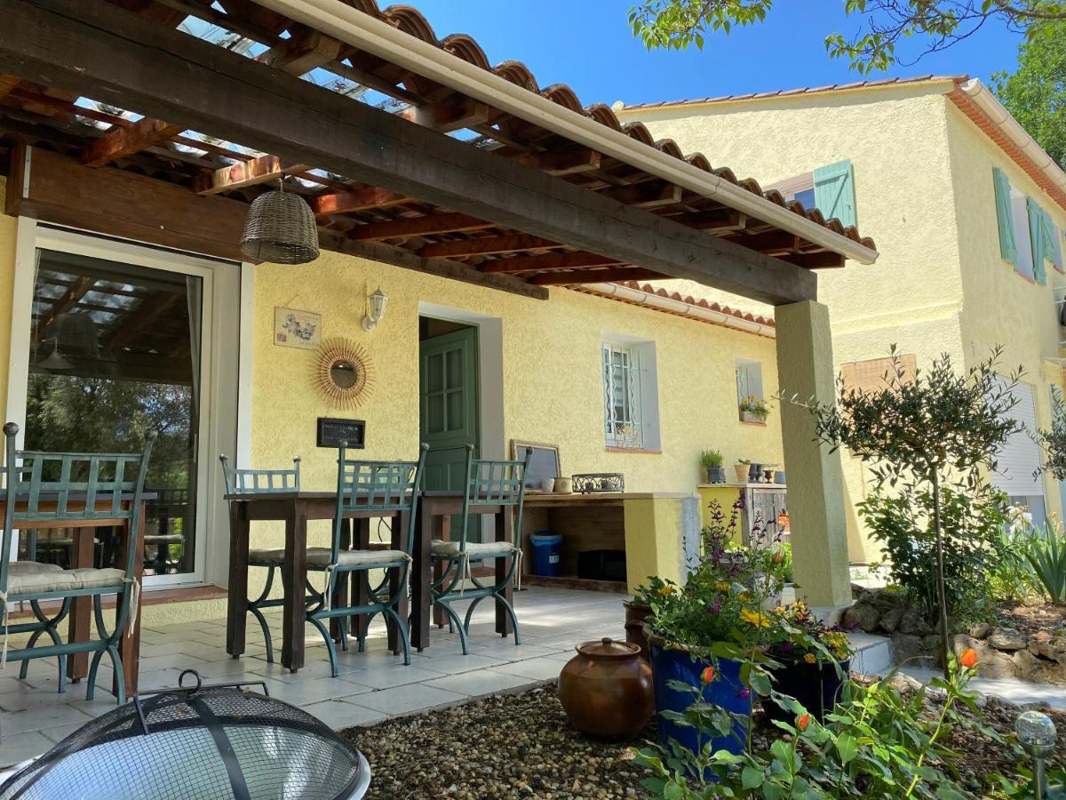 L'Eveil En Provence Bed & Breakfast Entrecasteaux Екстериор снимка