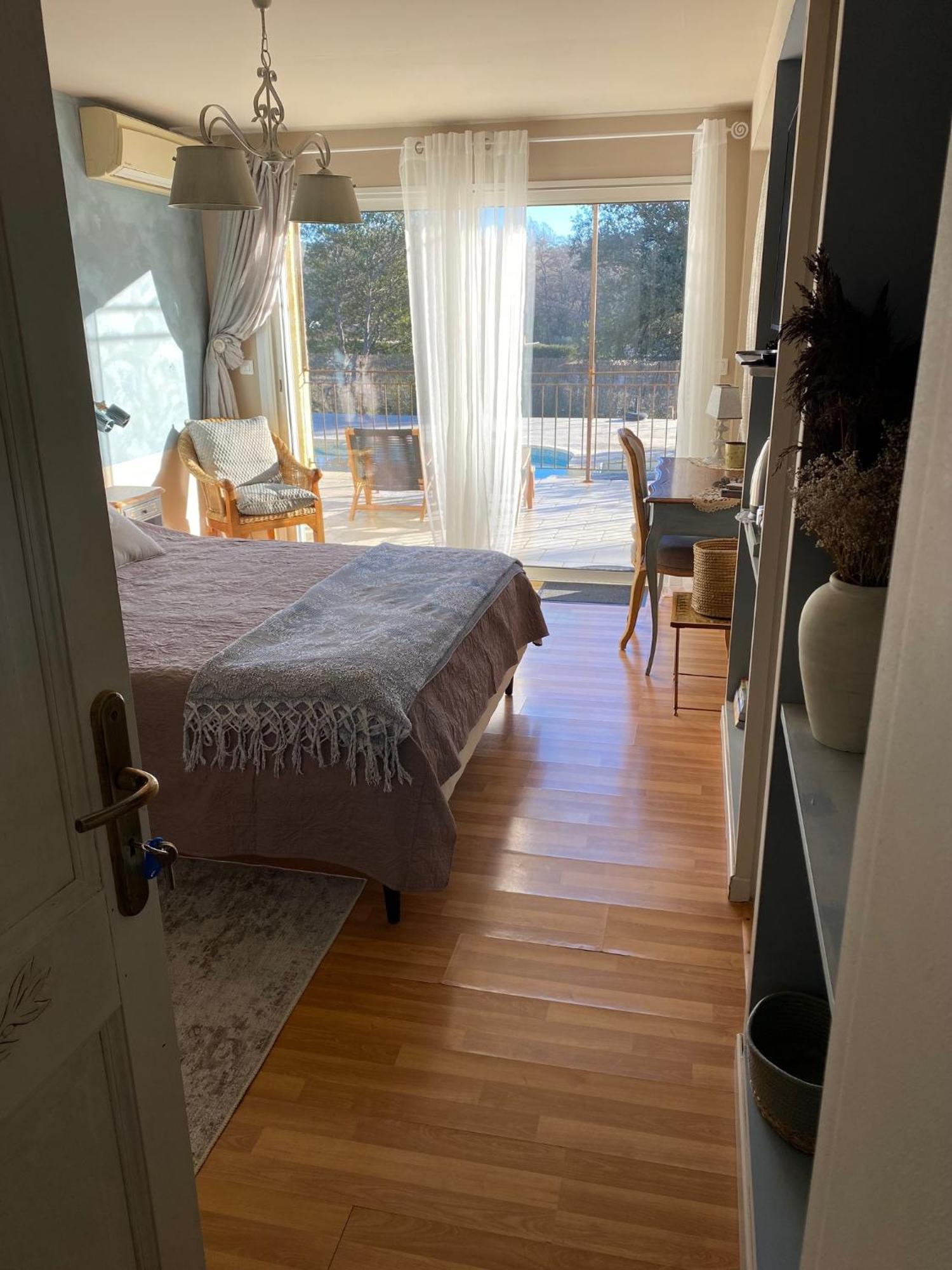 L'Eveil En Provence Bed & Breakfast Entrecasteaux Екстериор снимка