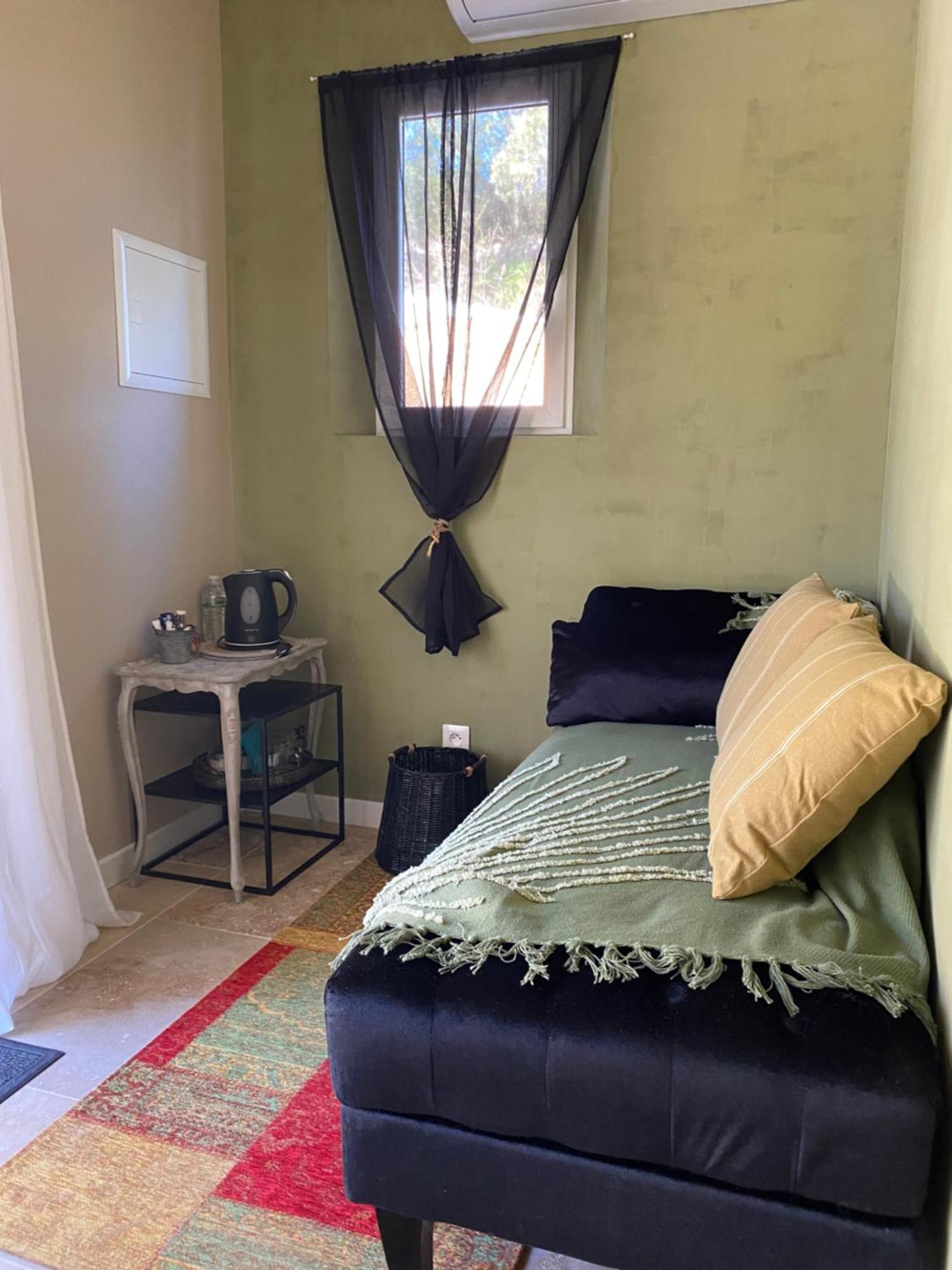 L'Eveil En Provence Bed & Breakfast Entrecasteaux Екстериор снимка